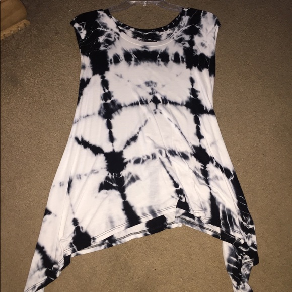 Tie die shirt - Picture 1 of 1